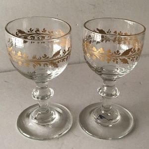 ANTIQUE GOLD TRIMMED CORDIAL GLASSES—PAIR